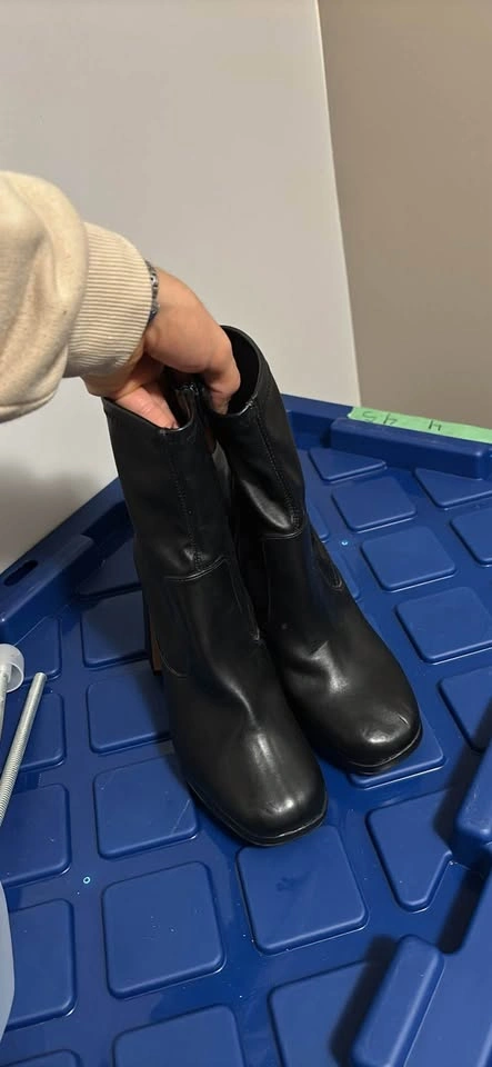 Black boots size 7 women's - photo 2