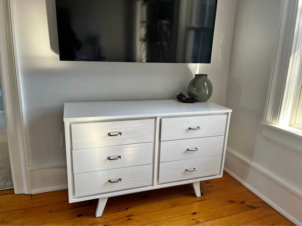 White Mid-Century Modern 6-Drawer Dresser