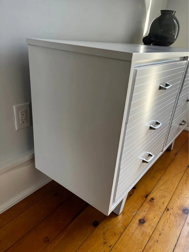 White Mid-Century Modern 6-Drawer Dresser - photo 5
