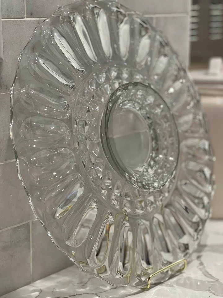 Vintage Indiana Glass "Lotus Blossom" Clear Footed Cake Stand - photo 3