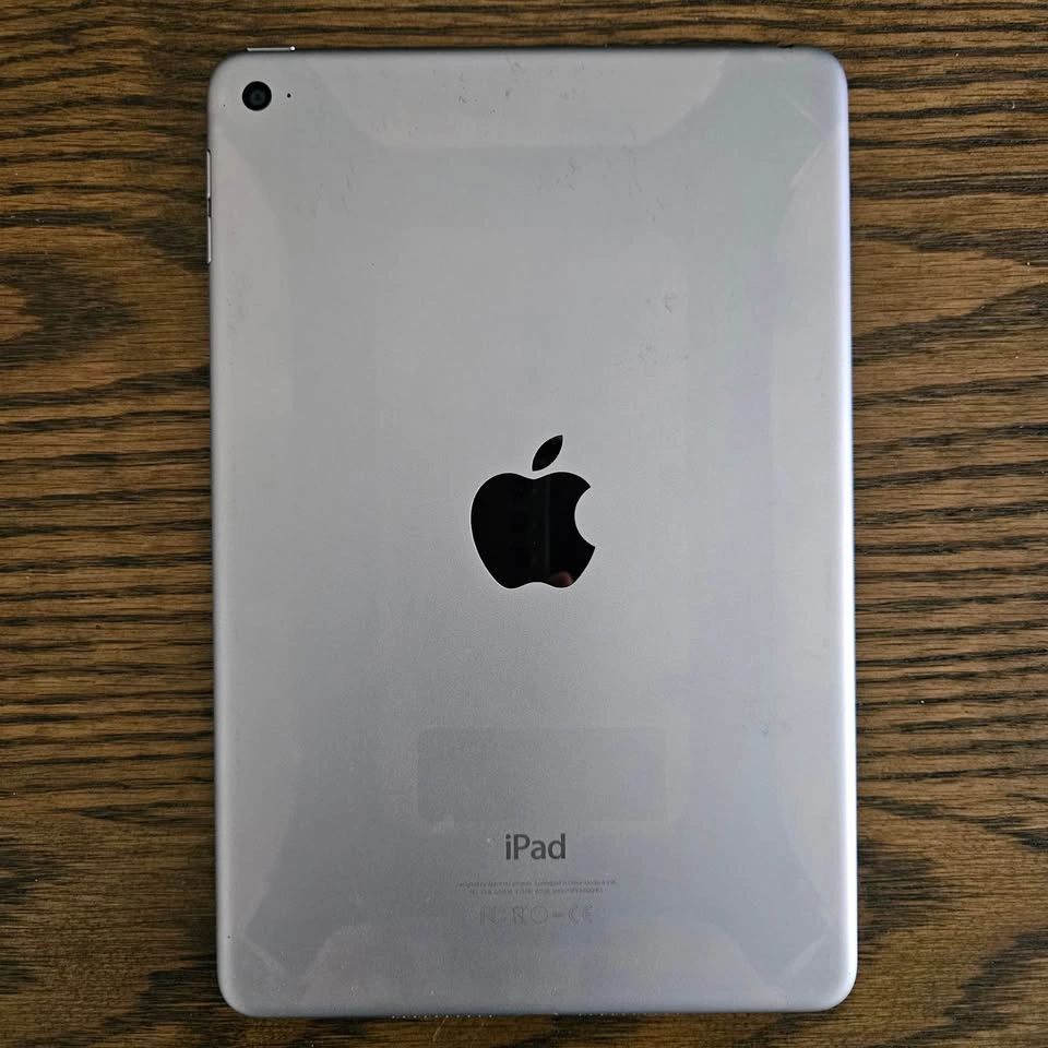 Apple iPad mini 4 128GB - photo 3
