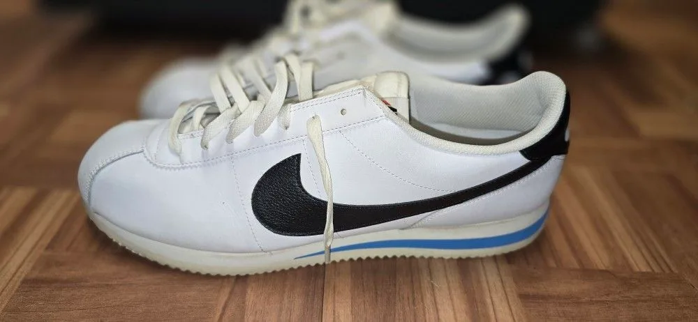 Nike CORTEZ SIZE 15.5 thumbnail