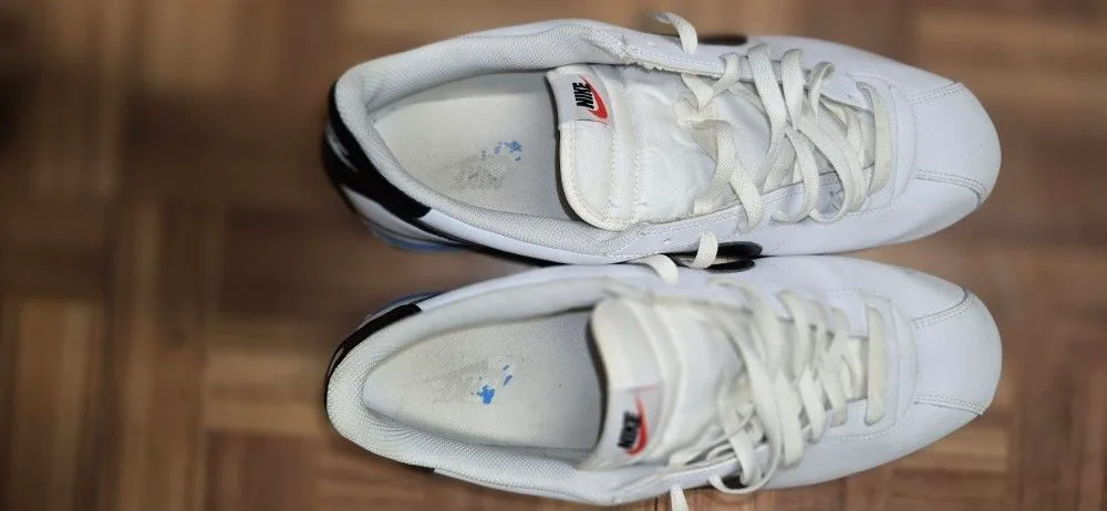 Nike CORTEZ SIZE 15.5 image indicator(4)