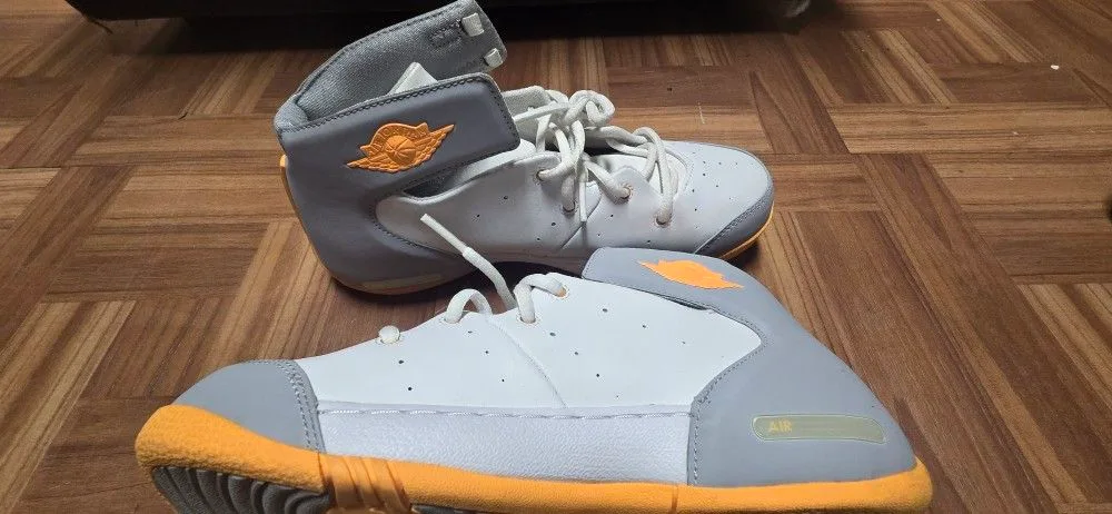 2013 Size 7Y Nike Air Jordan MELO 1.5 Atomic Mango thumbnail