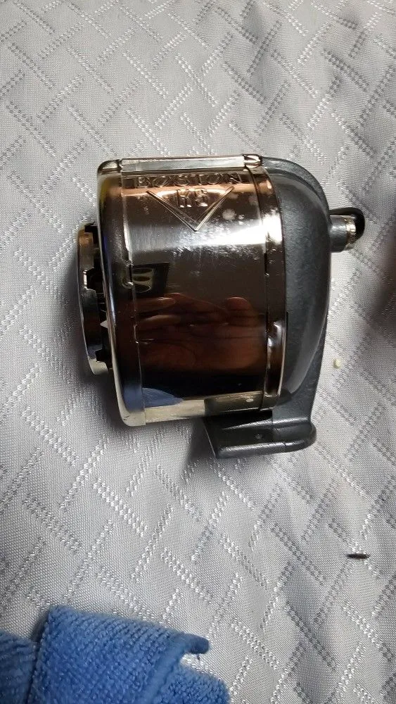 VINTAGE NEW IN ORIGINAL BOX KS BOSTON PENCIL SHARPENER image indicator(6)