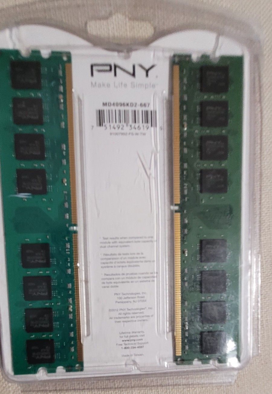 SEALED PNY 4 G. 2X2G DUSL CHANNEL PC MEMORY KIT DDR2 PC2 5300 - photo 2