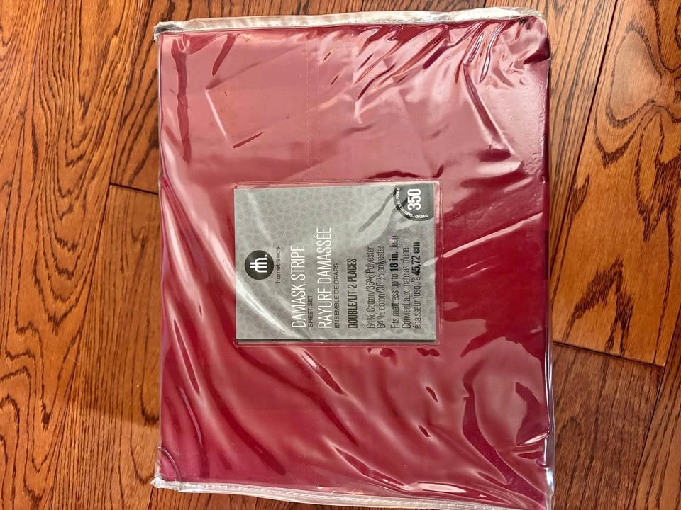 Double bed fitted sheet brand new