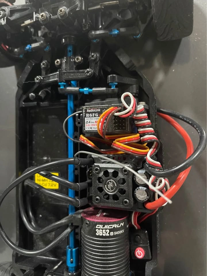 Traxxas E-Revo 1/16 & Tamiya TT-02R RC Bundle - photo 3