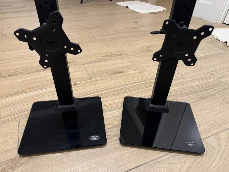 VESA Monitor Stands x2 - photo 3