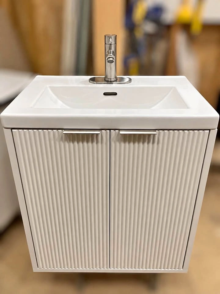 23” White Floating Bathroom Vanity with Faucet and Sink