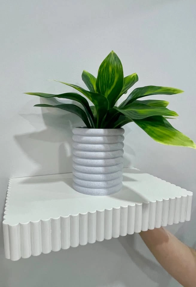 Modern Wall Shelf – Floating, Minimalist, NEW - photo 3