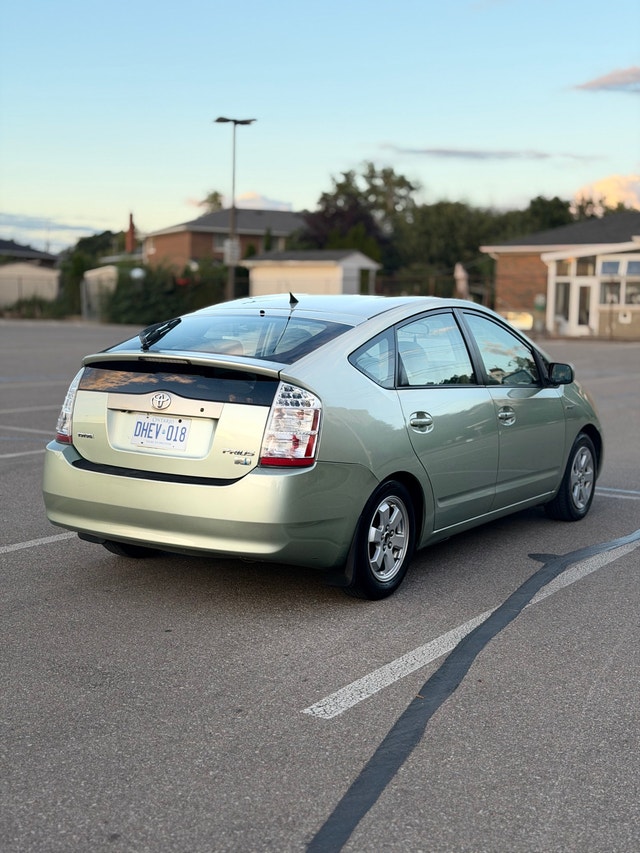 2007 Toyota Prius 1.5L Hybrid Excellent Condition - photo 2