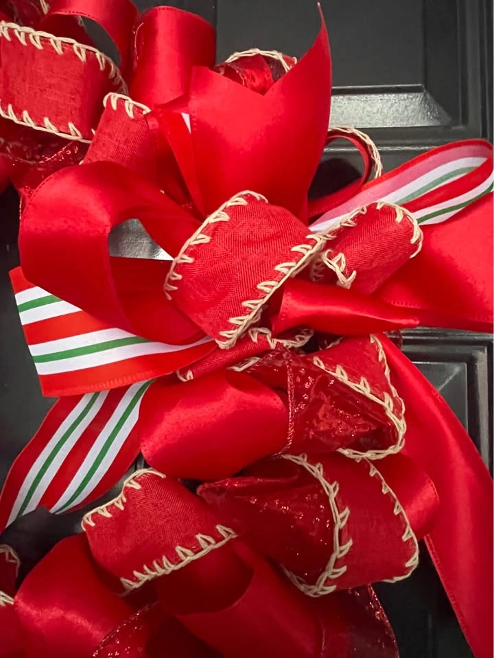 Christmas ribbon wreath - photo 2