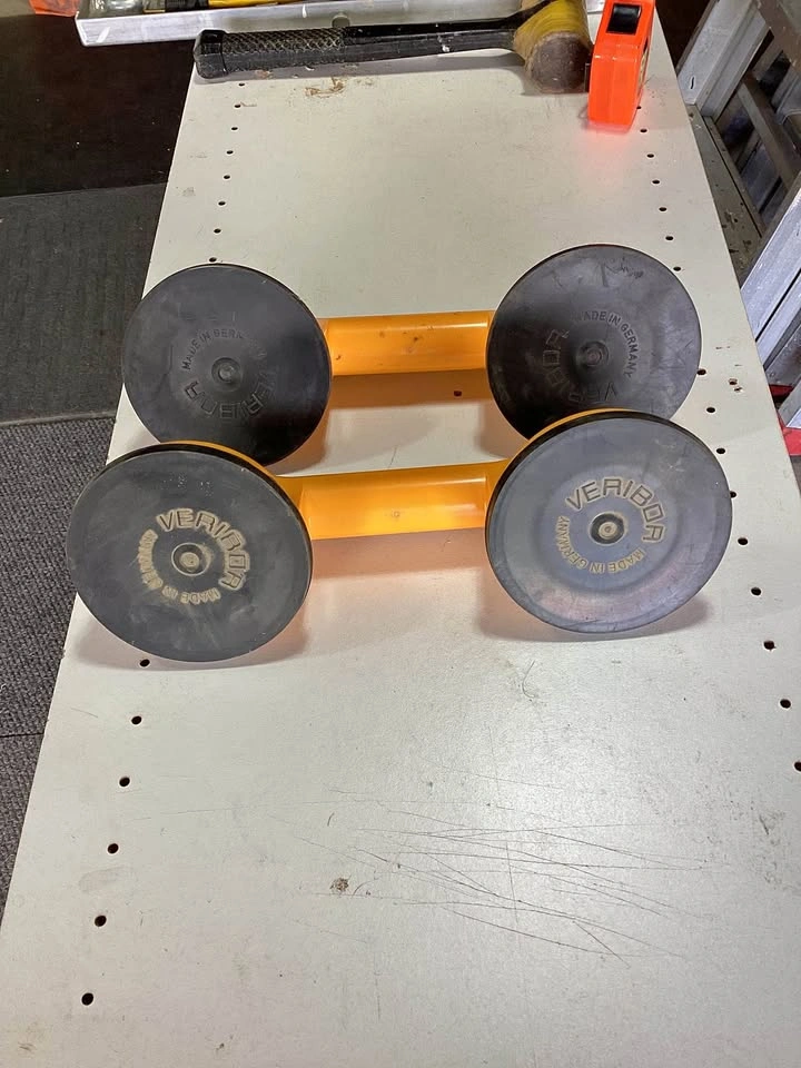 Suction Cup Lifters