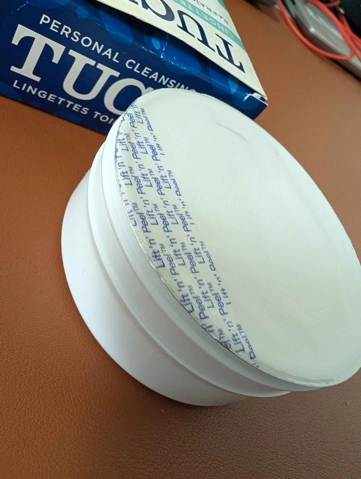 Brand new Tucks Personal Cleansing Pads - photo 3