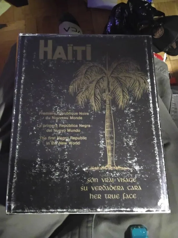 1972 HAITI "Her True Face" Coffee Table Book image indicator(12)