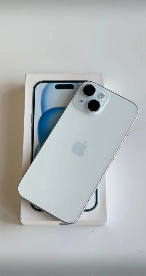 iPhone 15