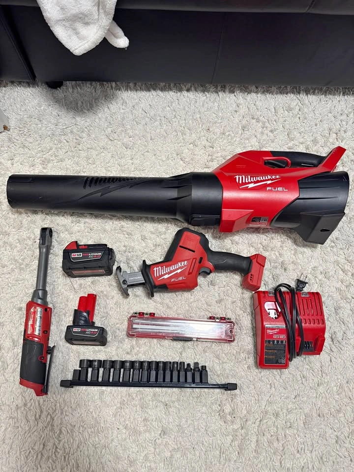 Milwaukee M18 FUEL and M12 Power Tool Combo Kit