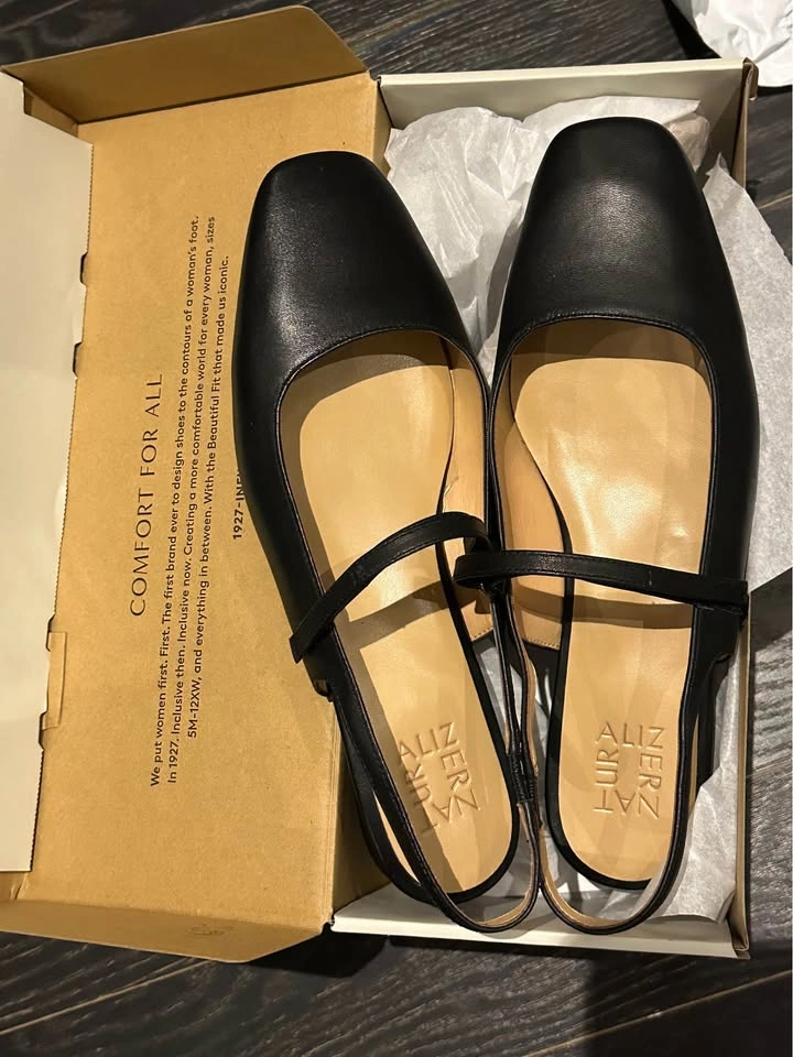 Naturalizer Mary Jane ballet flats - photo 2