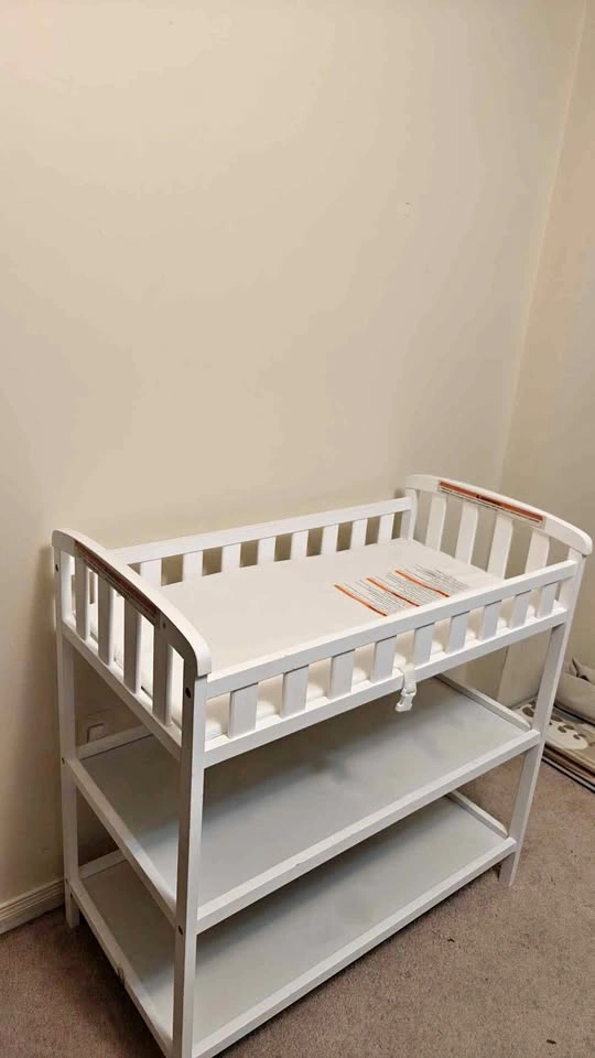 Dream On Me Diaper Changing Table