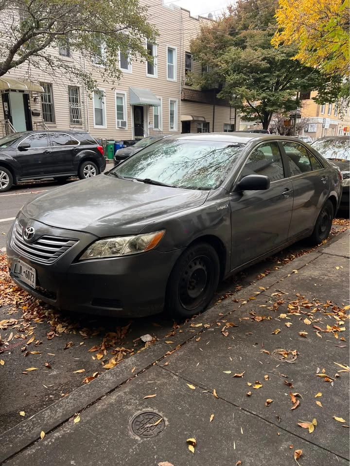 2007 Toyota Camry Hybrid · XLE Sedan 4D