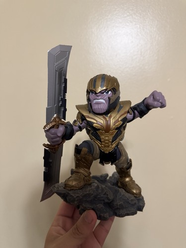 Iron Studios - Minico Avengers Endgame Thanos Vinyl Statue