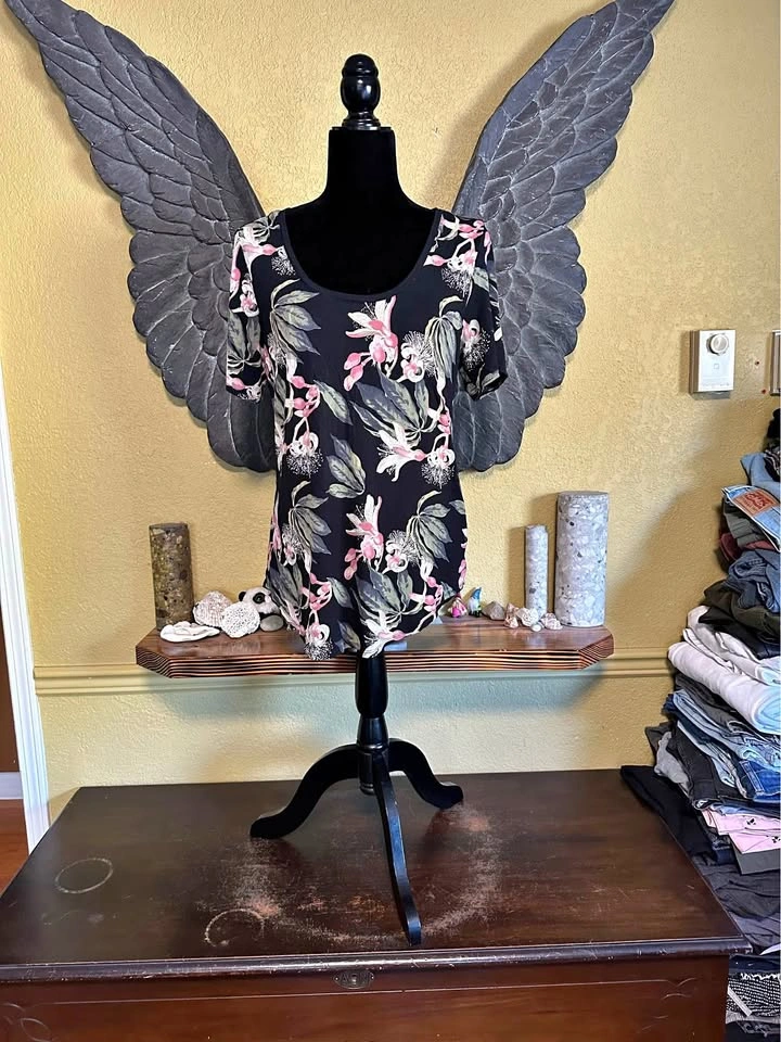 Babaton Floral Black Top