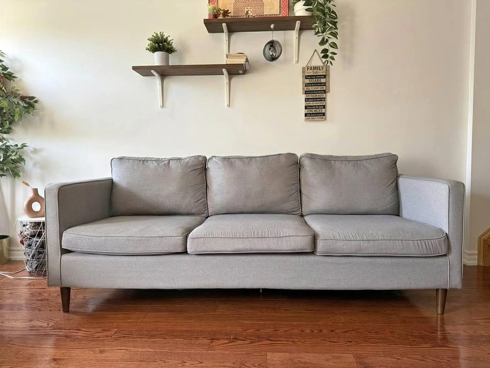 Structube Owen 3-Seater Sofa – Excellent Condition