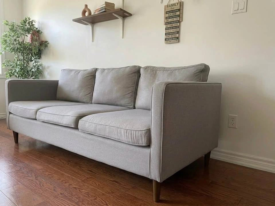 Structube Owen 3-Seater Sofa – Excellent Condition - photo 2