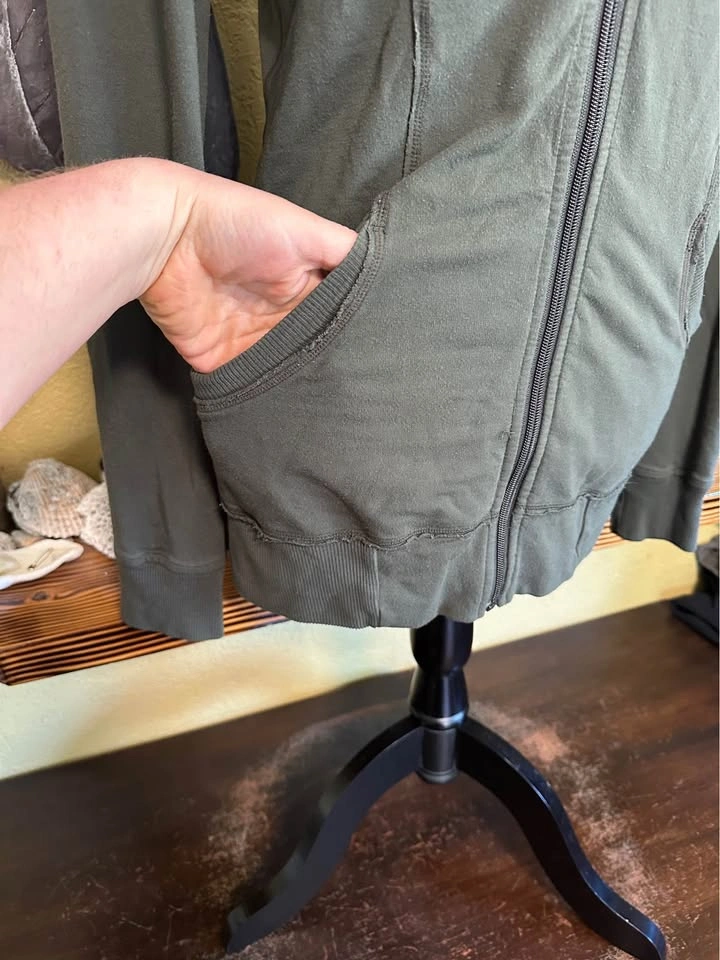 Lululemon Zip Up Sweater Jacket - photo 3