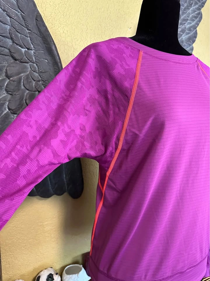Lululemon Purple Longsleeve Top - photo 4