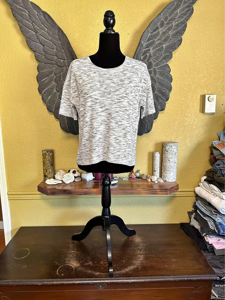 Lululemon Tee Shirt