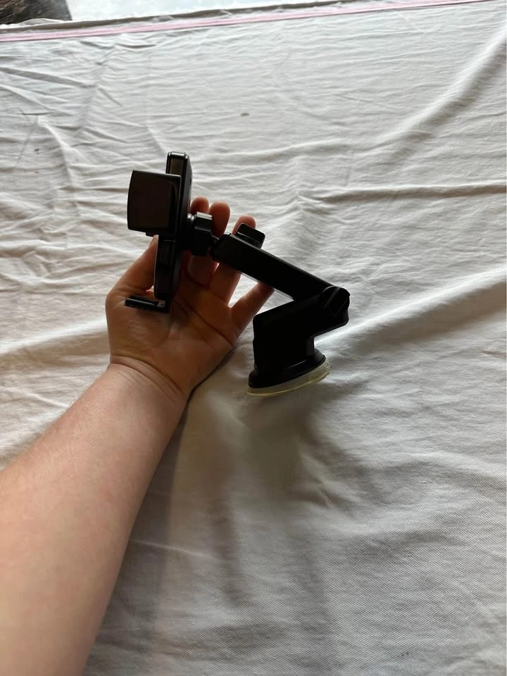 Vehicle Phone Mount - photo 4