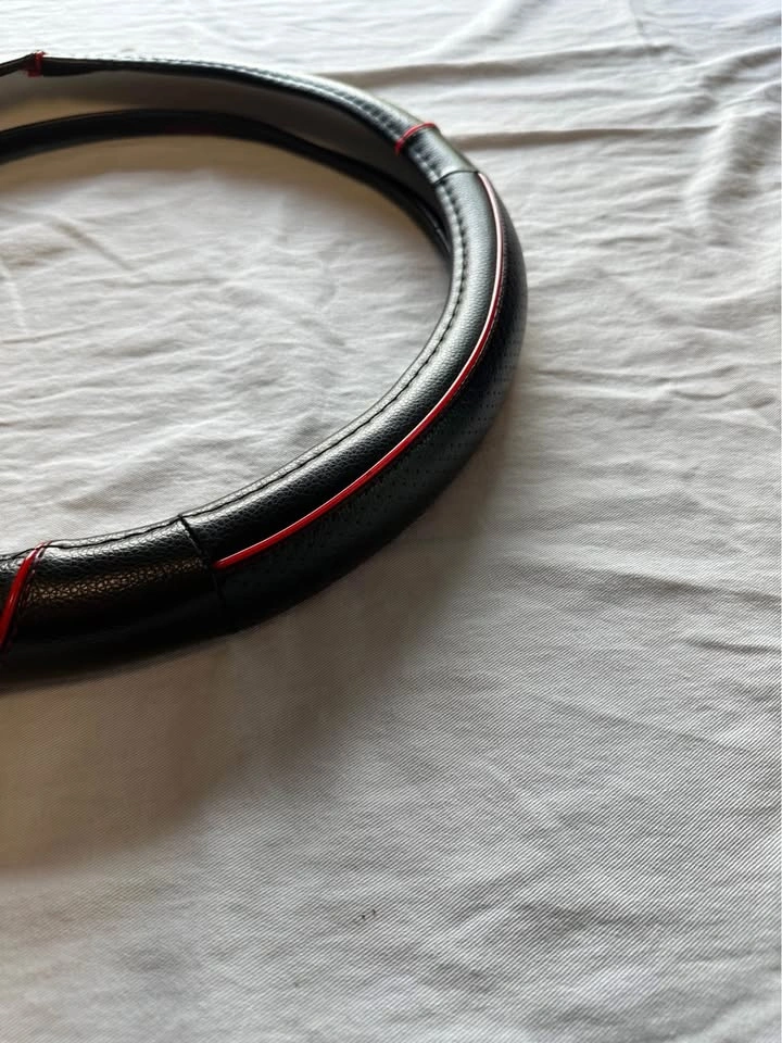 Black Leather Steering Wheel Cover - photo 2