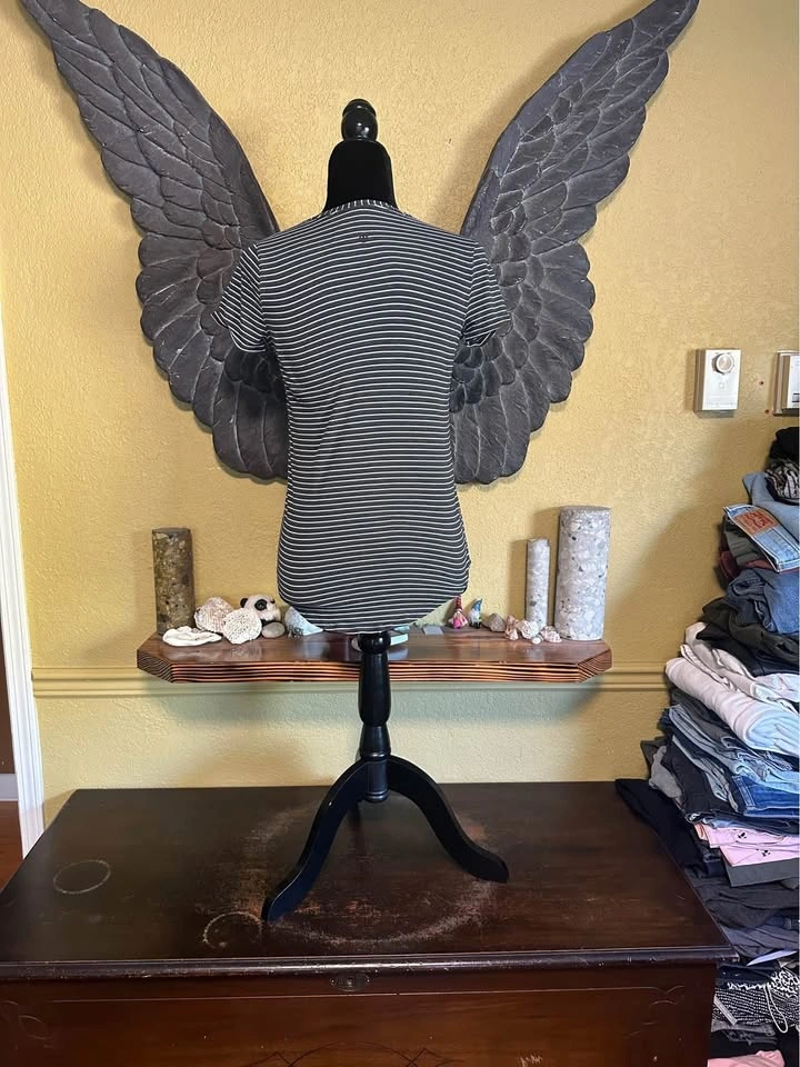 Lululemon Striped Top - photo 4
