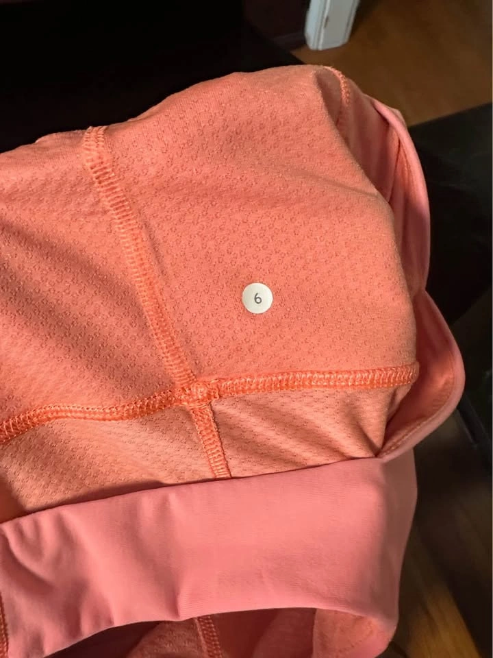Lululemon Coral Tank Top - photo 5