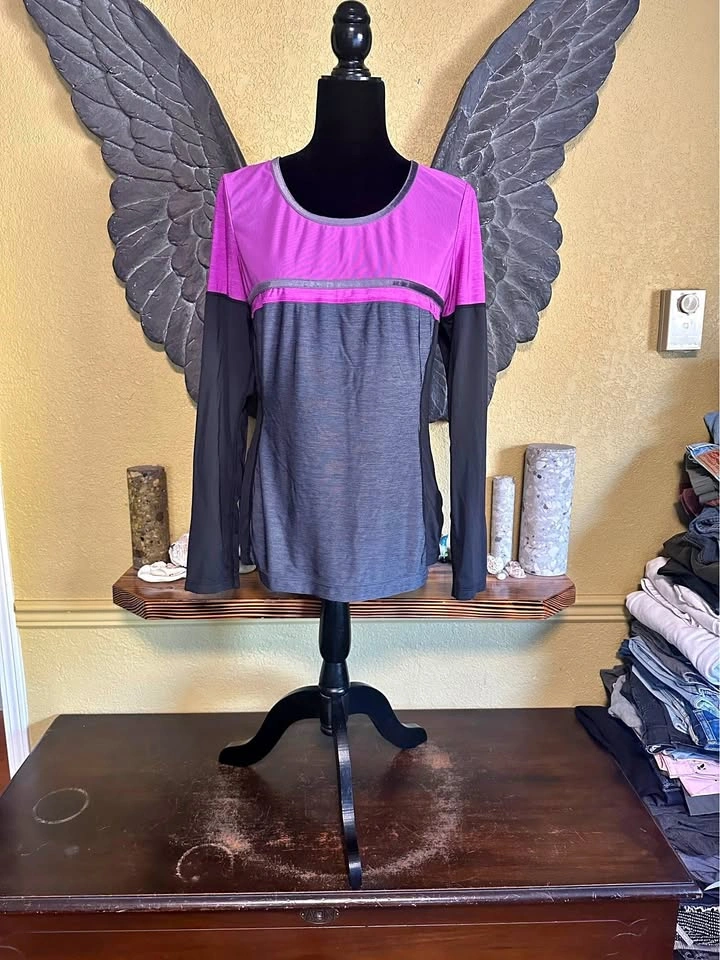 Mpg Long Sleeve Colorblock Top