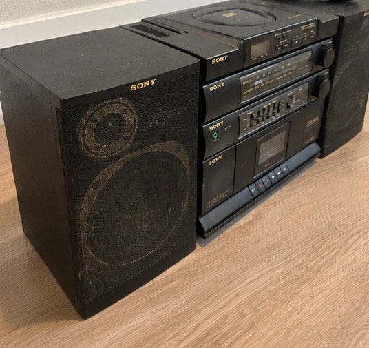 VINTAGE SONY CFD-454 BOOMBOX STEREO – CD PLAYER CASSETTE TAPE
