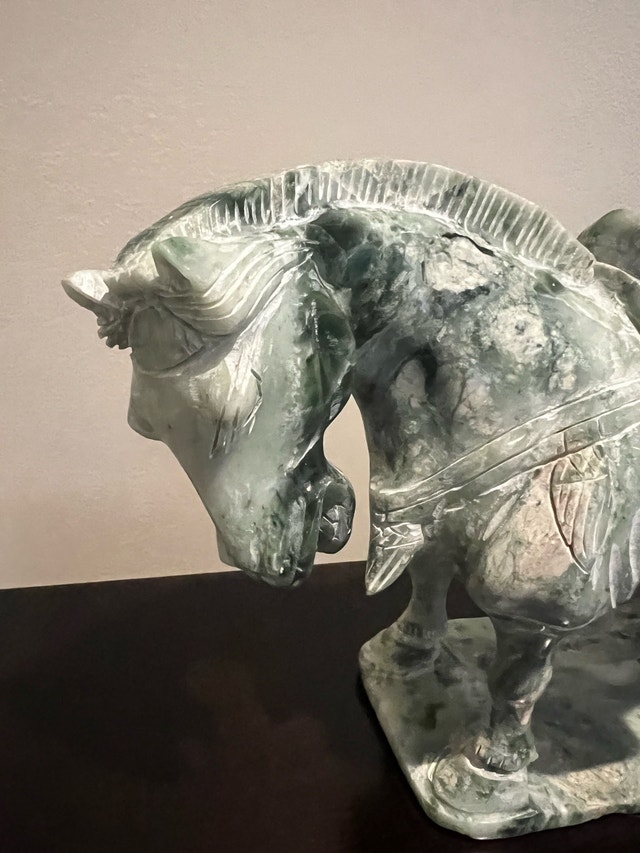 CARVED GREEN STONE HORSE STATUE SCULPTURE – ASIAN - photo 3