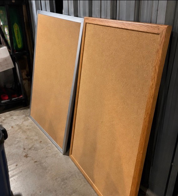 2 LARGE CORK BULLETIN BOARDS 36” x 48” – OFFICE / SCHOOL - photo 3