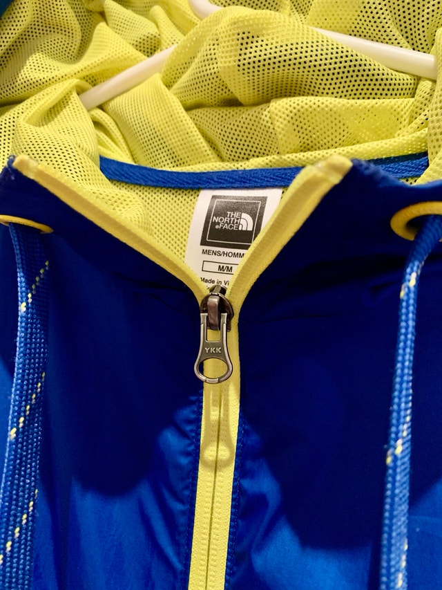 THE NORTH FACE MEN'S CAMO SHELL – MEDIUM – HOODED BLUE / GREY - photo 4
