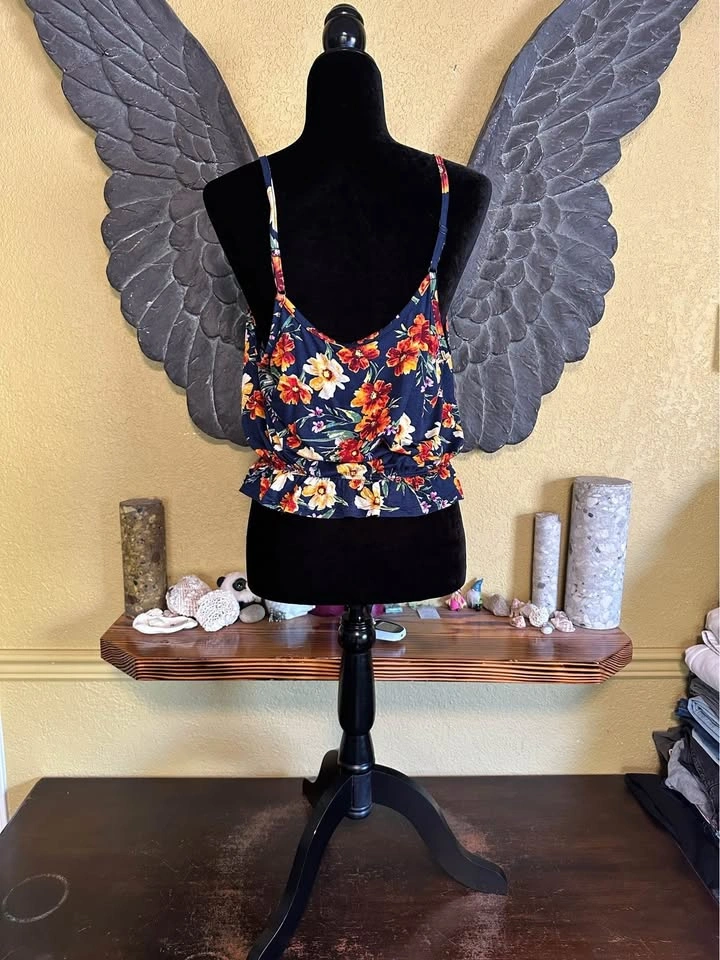 U2B Floral Wrap crop cami Top - photo 5