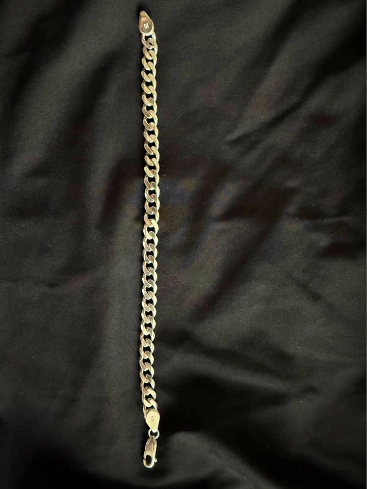 Brand New Michael Hill Sterling Silver Curb Bracelet