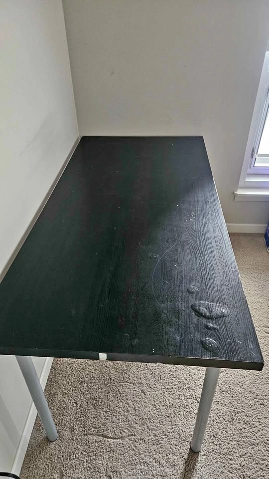 Black Desk / Work Table – FREE