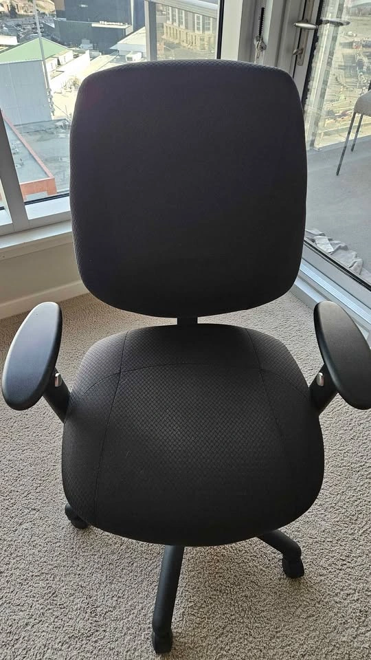 Ergonomic Office Chair - photo 2
