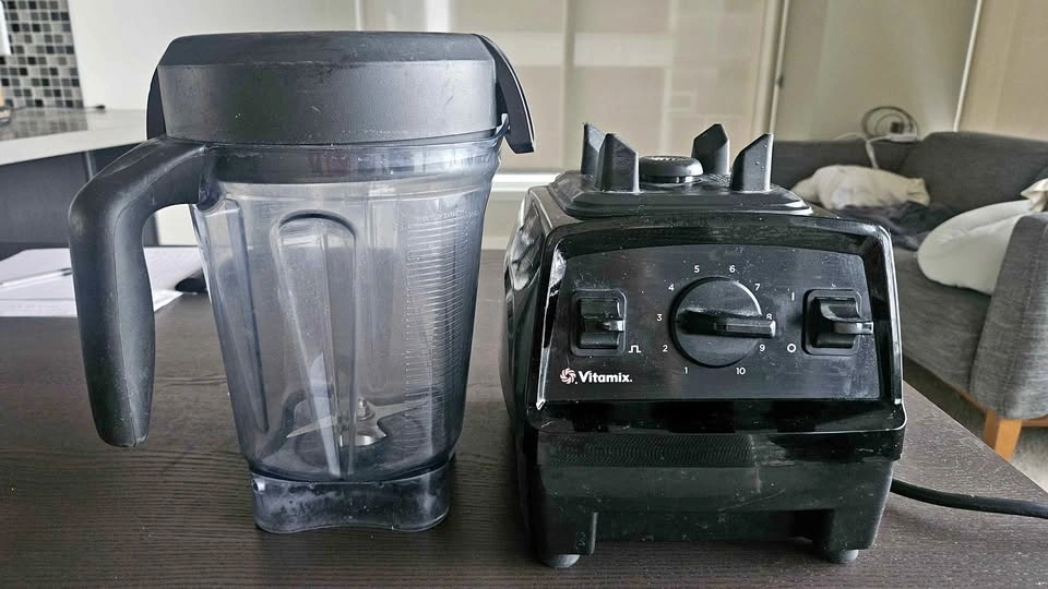 Vitamix E320 Explorian Blender