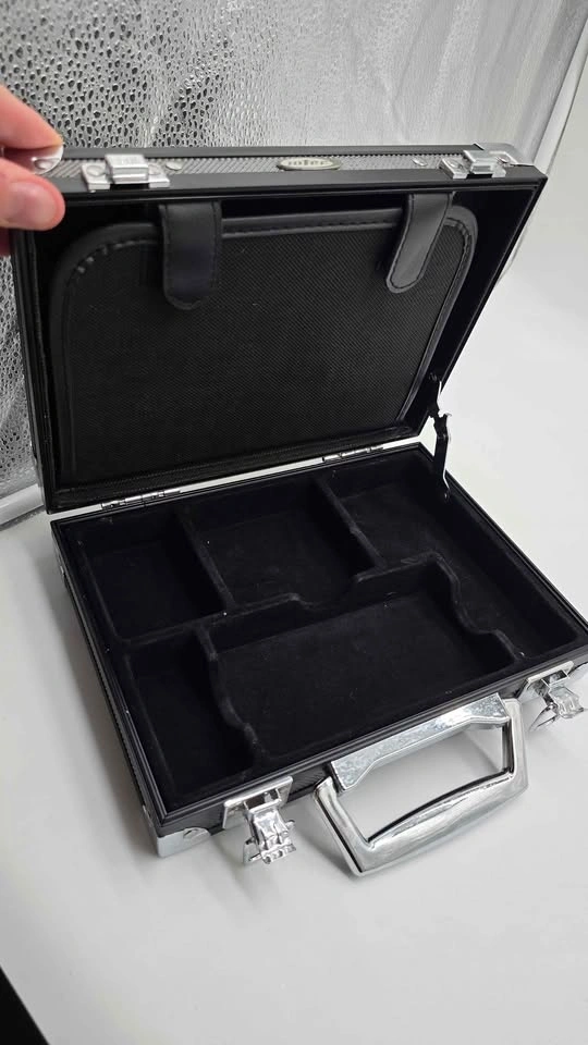 Intec Hard Shell Gaming Console Carrying Case for Nintendo DS - photo 3
