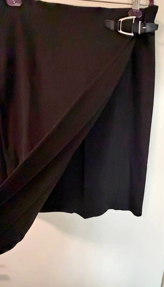Tradition Black Wrap Skirt Size 14