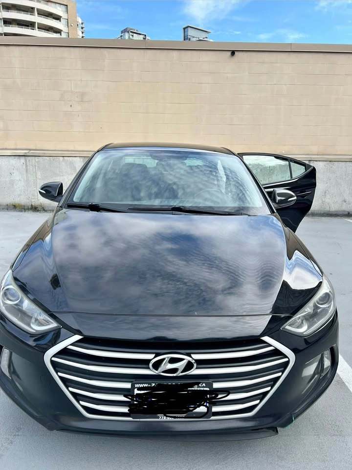 2017 Hyundai Elantra GT - Apple CarPlay / Backup Cam / Heated Se
