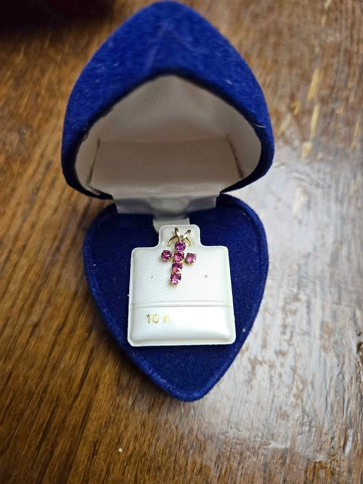 Genuine 10K Gold & Natural Garnet Cross Pendant (with Gift Box)